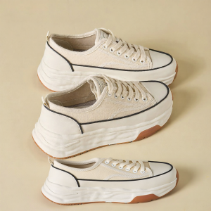 La Chapelle | Thick Sole White Canvas Shoes