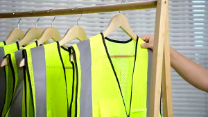 Safety Vest For Engineer Safety Warning for motorcycle Visibility Reflective Vest Night Workwear