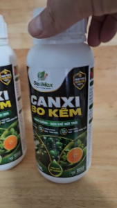 Phân bón vi lượng Siêu Canxi Bo Kẽm 500ml làm dai cuống chống rụng hoa rụng trái thối trái cứng cây xanh lá quả đẹp ra hoa nhiều và tập trung