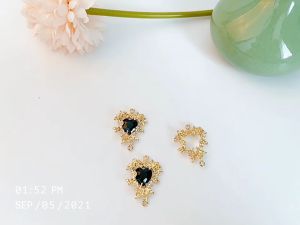 (1 cái)Center kim loại hình trái tim Nguyên liệu làm trang sức cổ trang Nguyên liệu diy