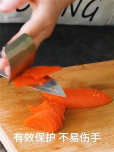 1PC Kitchen Finger Protector Safe Guard Anti Cut Stainless Steel Shield Kitchen Tool / Pelindung Jari