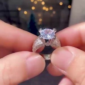 Huitan Nữ Lớn Cubic Zircon Nhẫn Thời Trang Rực Rỡ Tiệc Kỷ Niệm Ngày Cưới Trang Sức Quý Phái Nữ Phổ Thiết Lập Hình Học