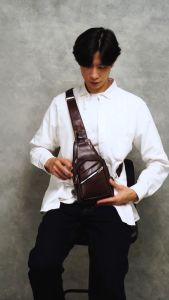 TAS SELEMPANG BAHAN KULIT TAHAN AIR FREE KABEL USB/JSN