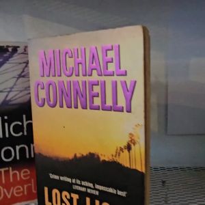Michael Connelly Collection - Pick a Book - Thriller/Suspense - Paperback Bargain Novels - Booklaka Books