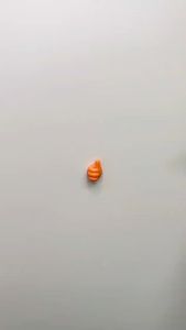 ที่จัดระเบียบสายเคเบิลแบบมินิแบบพกพา คลิปจัดการสายเคเบิล USB แบบซิลิโคน ตัวจัดการสายไฟบนเดสก์ท็อป ที่ยึดสายไฟสำหรับม้วนสายหูฟังและเมาส์