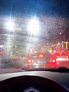 360ml Oil Film Remover For Glass /360ml 油膜去除剂汽车前挡风玻璃去油膜清洗剂