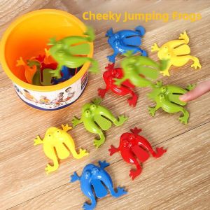 Interactive Mini Jumping Frog Plastic Hoppy Toad Children 8090 Nostalgic Toy Spring Wind-Up Toy for Boys Aged 6