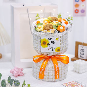 Creative Knitted Faux Strawberry Sunflower Fruit Yarn Flower Bouquet Handheld Birthday Gift for Girlfriend Country Style Mixed Simulation Flowers