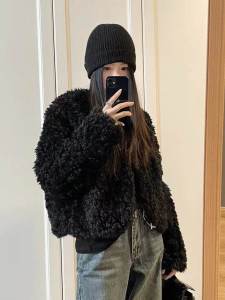 Winter New Style Short Black Lamb Fur Jacket Womens Design Sensation Soft Curling Hair Coat Commute Friendly Long Sleeve