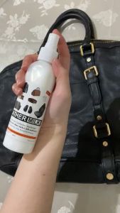 DinDC Leather Conditioner Restores Flexibility to Leather Fibers With Perfume Cleaner and Disinfectant Properties pH Balanced Formula for Safe and Effective Cleaning Ideal for Bags Shoes Car Seats Jackets and Other Leather Surfaces