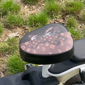 Tahan Gores Sarung Tempat Duduk Sepeda Listrik Beruang Lucu Set Isi 3