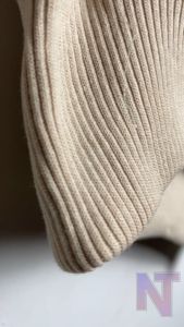 Hoodie & Sweater Pria Keren 2023: Tips Memilih Bahan Tebal & Desain Trendy