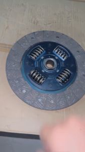 Lá côn xe ô tô kia 14 tấn k165 k2700 k3000 hàng cao cấp bản 240 22 then lắp hàng vỏ đỏ cao cấp 0k72A 16460