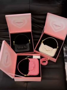 (Auth Tuồn Chính Hãng) Túi C N K New Arrival Bản Giới Hạng [Fullbox] Size 20cm