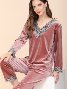 Gold Velvet Coral Fleece Sleepwear Set Womens Long Sleeve Long Pants Home Clothes Warm Velvet Large Size Leisure Outfit