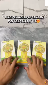 QSHL0780 Kipas Tangan Mini Karakter Bebek Kipas Angin USB Cas Ulang Bisa Di Genggam Dan Duduk