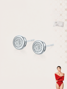 Simplicity Round Bubble Design Earrings Platinum PT950