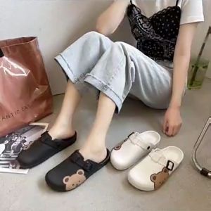 New Thick Bottom Non-Slip Outdoor Slipper with Bear Design for Women