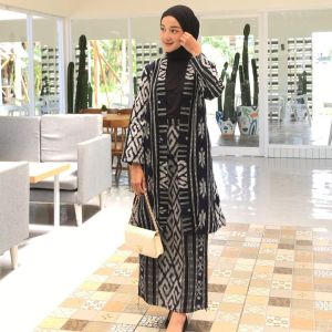 MADAM LUCIA BLACK - SETELAN TENUN - KEMEJA TENUN