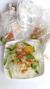 Bánh Tráng Tắc Muối Hữu Trí Hương Vị Cay Ngon Khó Cưỡng