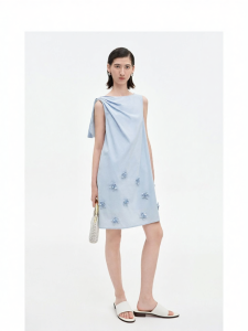 Pinched Fold Floral Embroidery Tencel Cotton Dress