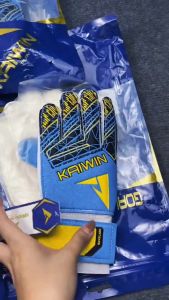 Găng Tay Bắt Bóng Kaiwin - Găng Thủ Môn Cao Cấp Có Xương Đẹp - Găng Tay Bắt Bóng Tốt Nhiều Size.