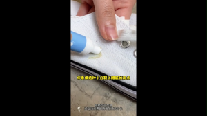 Portable Instant Stain Remover Pen for Oil Ink Fabric Clothes Cleaner Removal Water-free Emergency Use