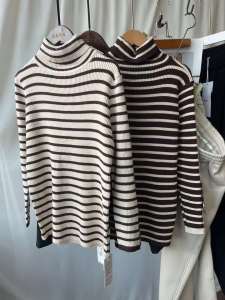 เสื้อสเวตเตอร์คอตั้งทรงเข้ารูปผ้าฝ้ายยืดหนาสำหรับผู้หญิงไซส์ใหญ่ เสื้อสเวตเตอร์ถักแบบสวมหัวแขนยาวฤดูใบไม้ร่วงและฤดูหนาว