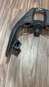 Cảng sau nhôm đúc Air Blade 2013-2022 - Đen nhám ( Kiểu bắt 3 ốc)