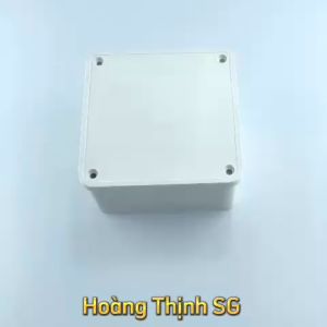 Hộp kỹ thuật camera bằng nhựa chắc chắn 12x12x6 lắp đặt ngoài trời không sợ mưa nắng đầy đủ ốc vít