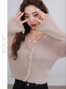 YOUXIANG | Áo Sweater Knit Cổ V Màu Hồng