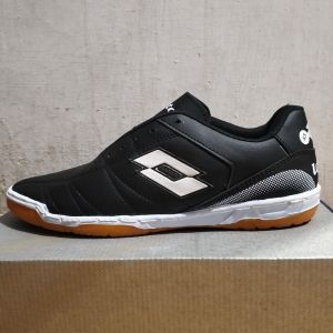 Sepatu Fudsal Bahan Kulit Piyu Premium Size 39-43 (sol sudah di jahit keliling)