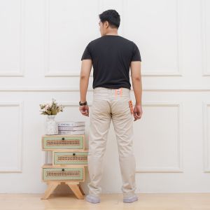 Celana Panjang LCO CASUAL Model Standar Reguler Fit