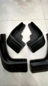 CHẮN BÙN XE MAZDA CX5 đời 2013-2016 CHẤT LIỆU NHỰA ABS (GIÁ BÁN 1 BỘ 4 CÁI + TẶNG KÈM ỐC VÍT)