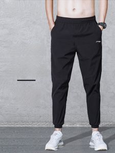 กางเกงวิ่งชาย Li Ning แห้งเร็ว ผ้าไหมน้ำแข็ง ทรงหลวม ทรงตรง ทรงบาง กางเกงวิ่งฤดูร้อน 2022 ทรงปกติ วัสดุโพลีเอสเตอร์
