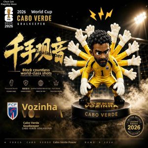 CHUNCAN | Football Player Harland Model Desk Ornament