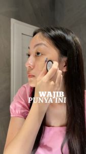 Pixy Concealing Base SPF 35 PA+++ & Benefit Keindahan