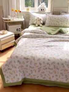 ผ้านวม ผ้านวมฤดูร้อน ผ้าห่ม ผ้านวมฤดูร้อนเย็น นุ่มและเป็นมิตรต่อผิวหนัง ป้องกันแบคทีเรียและไรฝุ่น ระบายอากาศได้ดี ใช้งาน