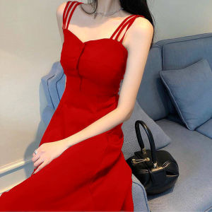 Đầm Đen Giảm Cân Phong Cách Retro Elegance