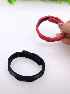 Gelang Pembumian Listrik Anti Static Wrist Strap Profesional Tahan Lama Nyaman Untuk Perakitan PC Perbaikan Gadget
