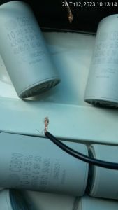 Tụ điện 8 UF-450VAC tụ động cơ điện tụ máy bơm nước