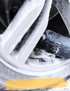 Car Rims Brush | Efficient Wheel & Tire Cleaning | Microfiber Easy-Grip Handle