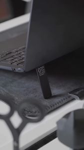 Aulumu G07 Universal Metal Flip Stand (2 pcs.) For Laptops Tablets Phones & Other Devices