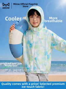 MiiOW | Cool and Lightweight Ice Silk Breathable Sunscreen Jacket