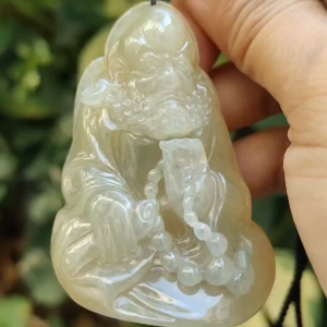 Collector doesnt want to Miss!!! - Super Rare High Premium Icy Yellow with Green patches Bodhidharma Pendant / Display Natural Type A Jadeite Jade certificate weighs 73.89 grams measurement 61 * 43.6 * 18.5 (pendantdis386)