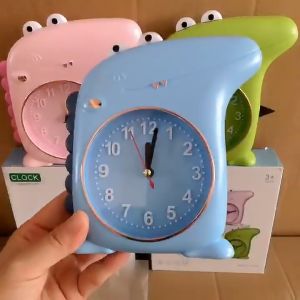 Đồng hồ báo thức để bàn hình cá sấu cute dễ thương dùng decor trang trí hoặc làm quà tặng cho bé