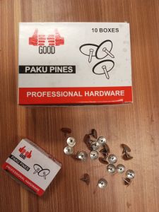Paku Payung Pines Kecil / Thumb Tacks 10 kotak/pack