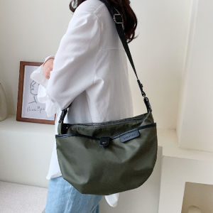Casual Large Capacity Nylon Womens Crossbody Bag Fashionable Oxford Cloth Waterproof Single Shoulder Bag Leisure Style Mom Bag