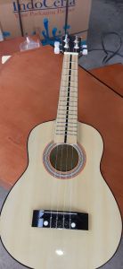 ukulele gitar kentrung sopran senar 3 senar 4 murah bonus pic