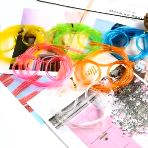 Set 5 Ống Hút Hình Kính Mắt Vui Nhộn Cho Bé – Đồ Chơi Uống Nước Sáng Tạo Nhựa An Toàn Dễ Dùng